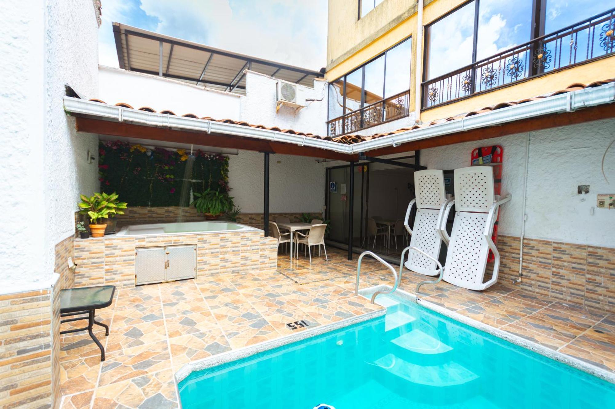 Hotel Colores Boutique Medellín Buitenkant foto