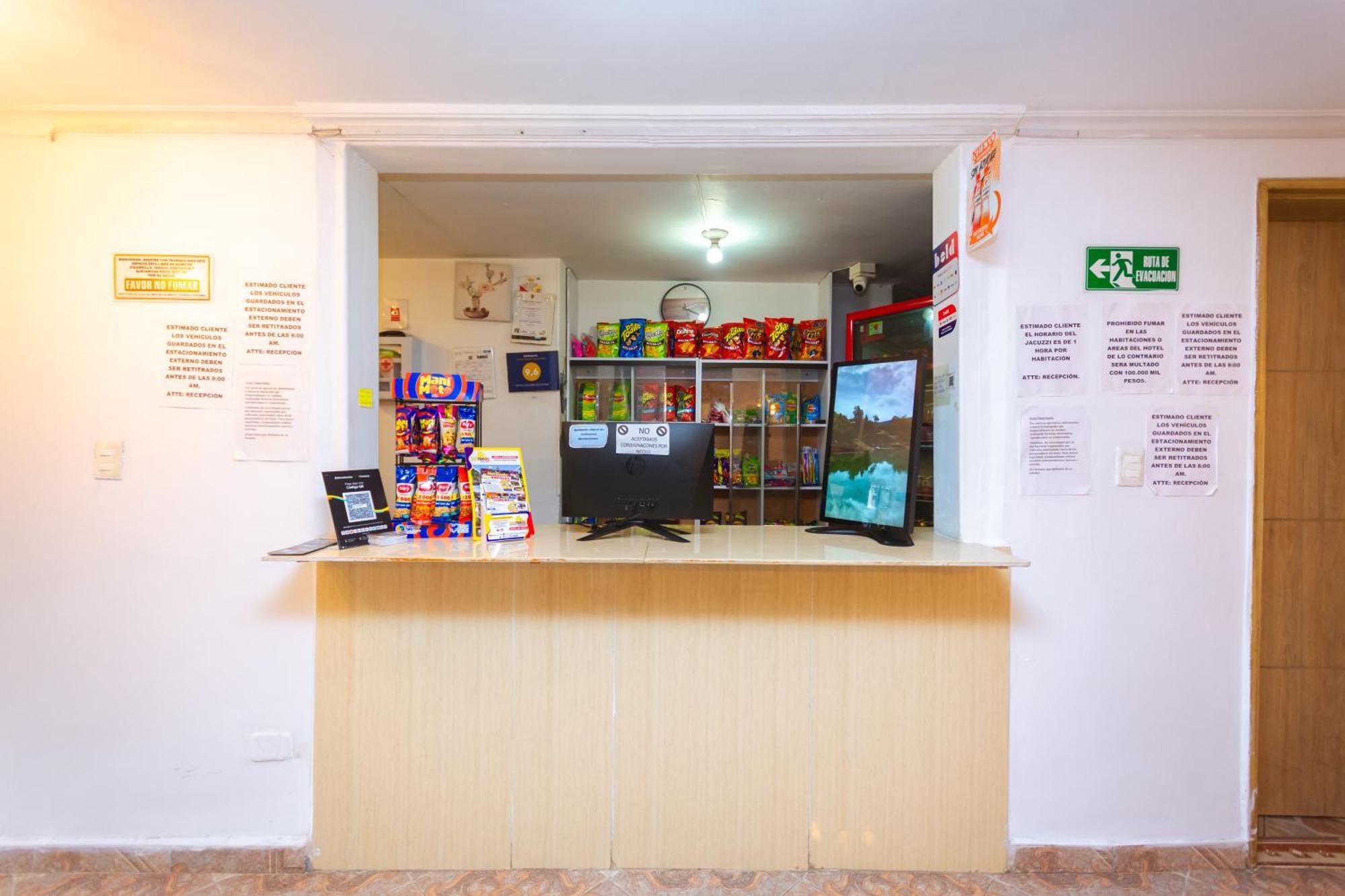 Hotel Colores Boutique Medellín Buitenkant foto